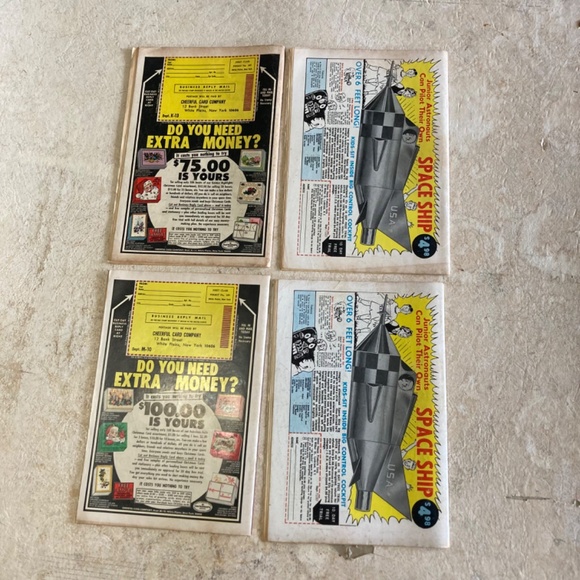 4 Archie Comics - Picture 2 of 2